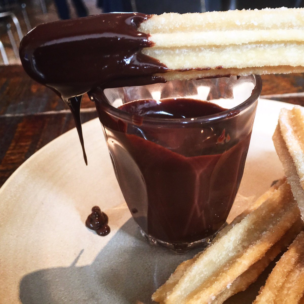 FoodEnvy_'s tweet photo. If you want the best churros in town, @copitamercado is your guy! https://t.co/yE1syf2b92