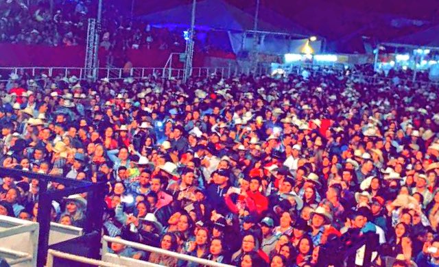 marciocardoso80's tweet photo. ▶️💥 Fechando mais uma noite em grande estilo! Valeu Bofete/SP! Macetouuuu! #DeusNoComando #PartiuVitoria https://t.co/AXFYF1qT9S