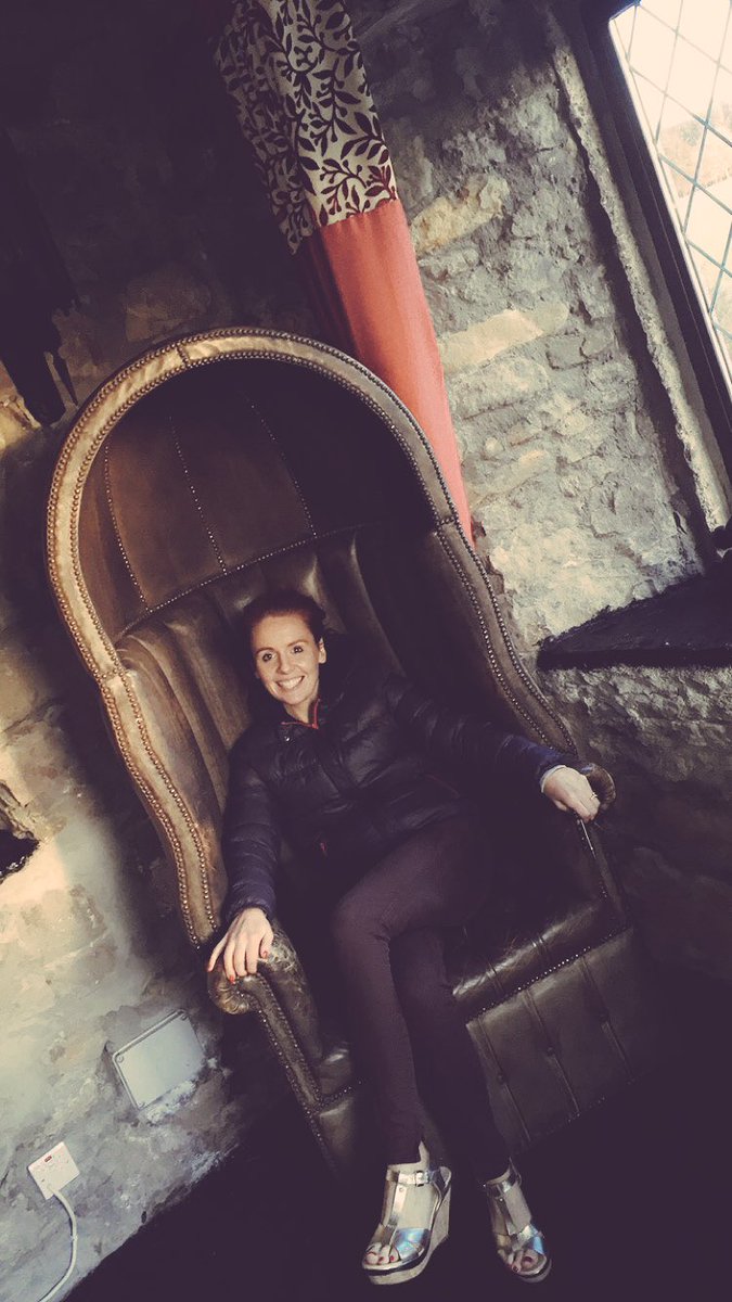 marylee83's tweet photo. The beautiful Queen of the castle is getting married today @JaneLundon @TomCFahy @CloghanCastle @RSVPMagazine 🍾🍾🍾💐💐💐 https://t.co/pTbIkE9UrO