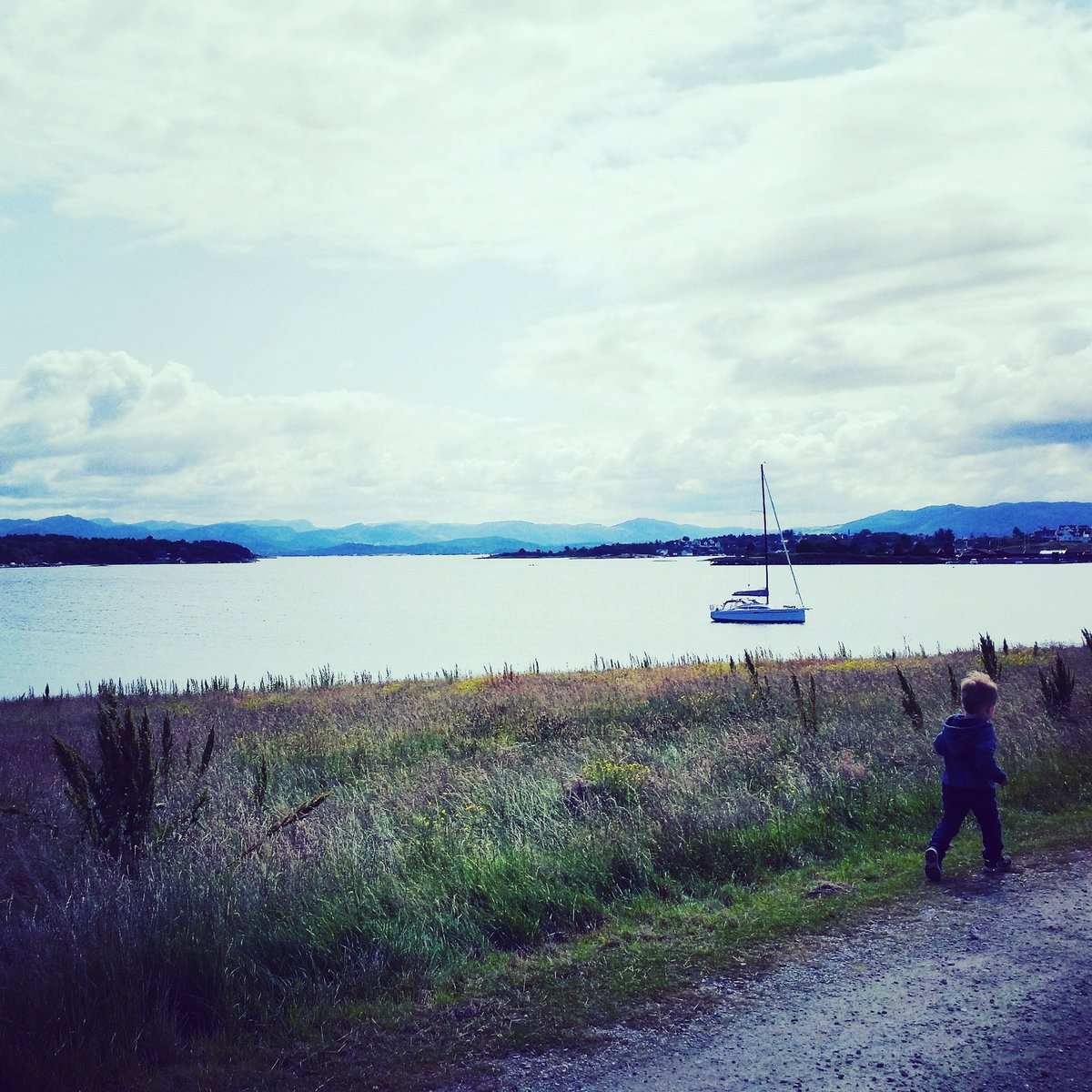 RM_Scandinavia's tweet photo. #Mooring #walking #RM890 #cruising #norway #stavanger #sailing #RM_scandinavia https://t.co/op9hHf47Fs