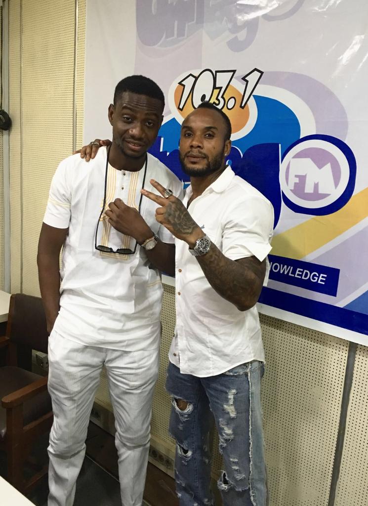 BabiBevis's tweet photo. @unilagfm_1031 had fun on the #tgifshow yesterday with @MDL_LAMU #blessup 🙌 #mama #takinoverthegame #babibevis 👄 https://t.co/keXjGoSWeR