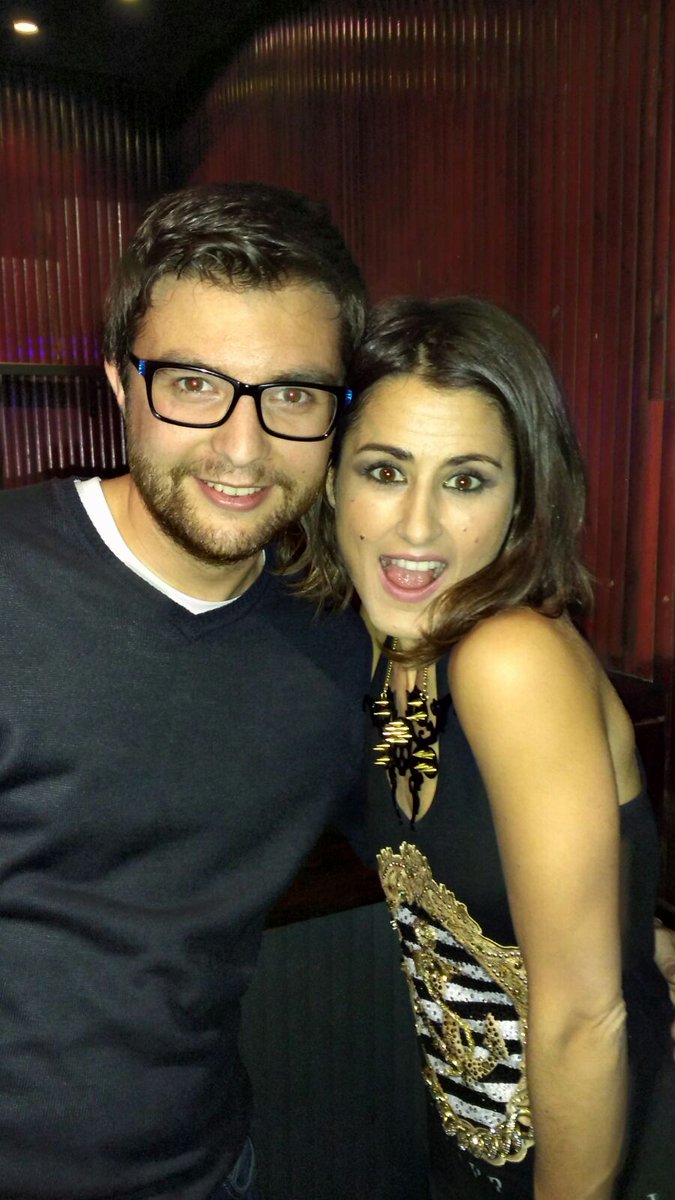 javigonsanchez's tweet photo. Amor de @BAREI_MUSIC 😍😍 #EuropartyBarei A por todas! https://t.co/Jxj9o499w0