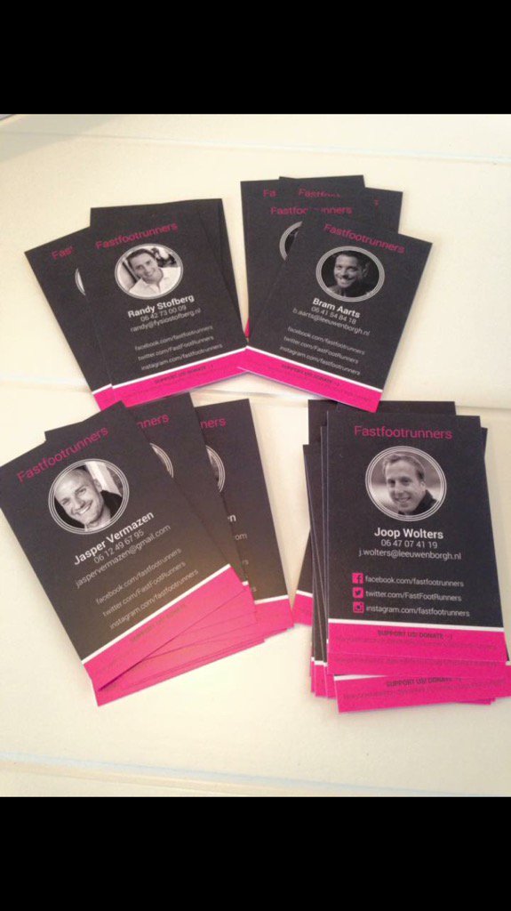 FastFootRunners's tweet photo. Onze visitekaartjes zijn binnen.... #promotion #hardloopinfo https://t.co/RHH3uR83qM