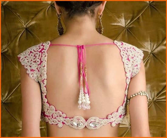 KFoodsRecipe's tweet photo. Latest Blouse Designs for Sarees and Lehengas 
https://t.co/qGnlmJNczg
#Latest #Blouse #Designs #Sarees #Lehenga https://t.co/07cYcFhL9f