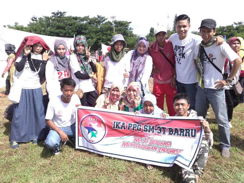 ch08enal's tweet photo. #MBMI #GEBYARHARDIKNAS2016 #IKAPPGSM3TBARRU #SM3T https://t.co/Y9iAFR5RIg