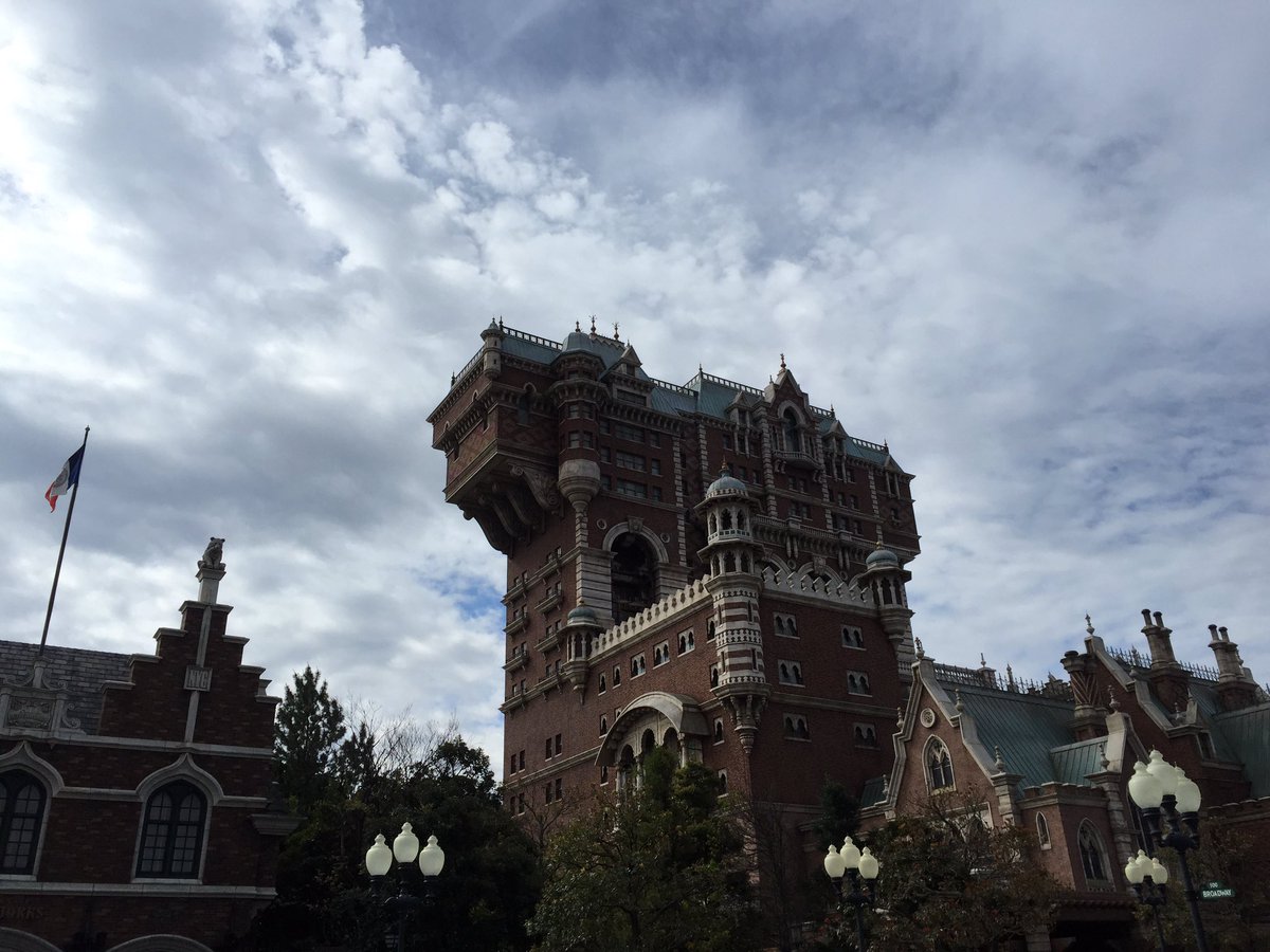 Disney_5884's tweet photo. もしよかったら、保存どーぞ✨

※一眼レンズカメラでは、ありません。

2016.04.29 in TokyoDisneySea https://t.co/nEezUWVZi0