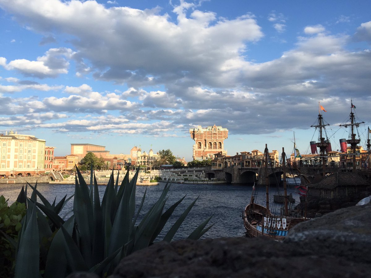 Disney_5884's tweet photo. 2016.04.29 in TokyoDisneySea⑥ https://t.co/Lg1EhwAAje