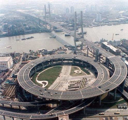 ConstructChat's tweet image. The donut highway 
Nanpu bridge - Shanghai China
#engineering #design