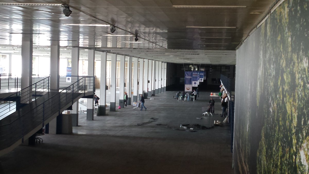 robotica2016's tweet photo. @robotica2016 fase de construção - Dia 1 https://t.co/wjZy8SvFbM