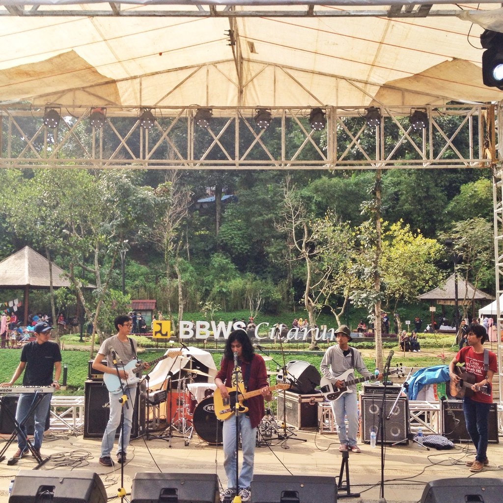 Ada penampilan dari <a href="/nationalperks_/">National Perks</a>  nih! #FON2016 #ChromaticEast