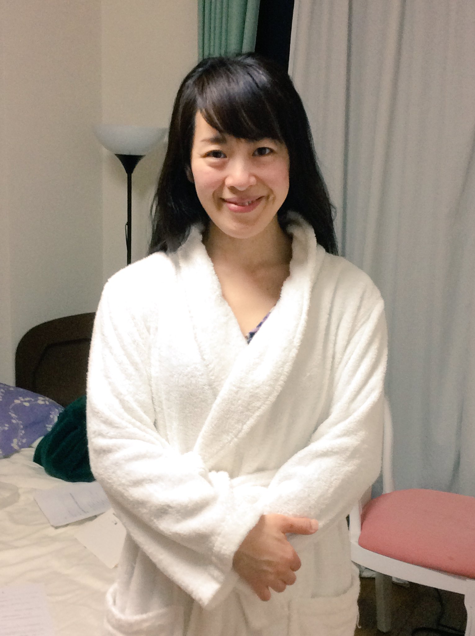 マダムンムン on X: 撮影後の篠宮千明さん。 お疲れ様でした! ありがとうございました！ t.coVV2lNpwn2I  X