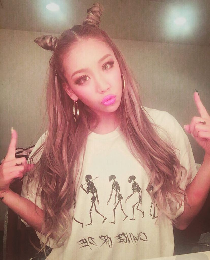 kogenatsu's tweet photo. #CHANGE ツアーT🤘🏽🤘🏽
可愛いから普段着でも着ちゃお\😝/
Designed by @ue_the_parlour
#theparlourshibuya #CHANGEo… https://t.co/UkU9p6QH87 https://t.co/k1m18UpCCE