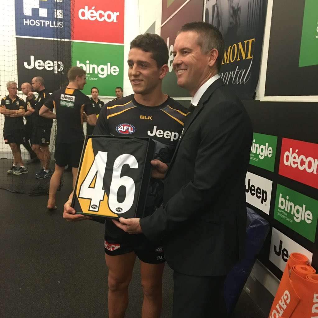 Richmond_FC's tweet photo. A moment to remember for Jason Castagna- presented with his jumper by tonight's Homecoming Hero, Matthew Rogers. https://t.co/E3BIRspd8M