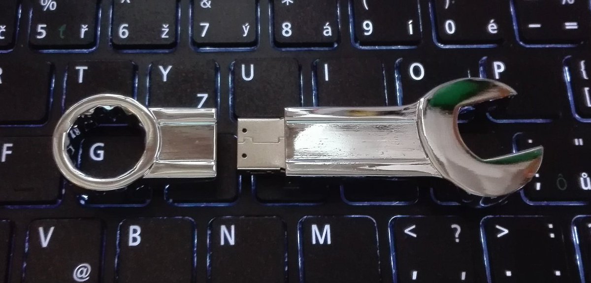 usb_promo's tweet photo. USB wrench / maticový klíč https://t.co/mioCXPTZPT https://t.co/uJopkh69bh