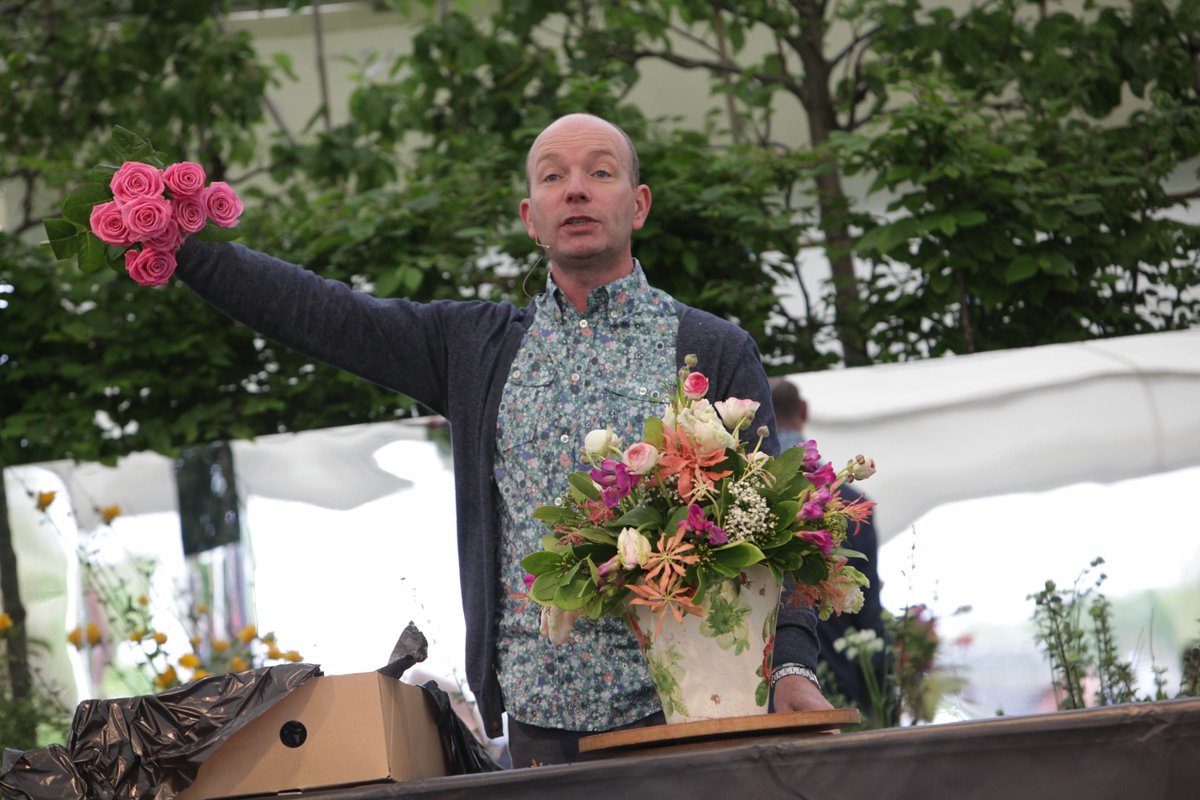 MalvernShows's tweet photo. Check out what @jpmoseley will be up to at #RHSMalvern, 5 - 8 May https://t.co/JcVK7bnuAv https://t.co/vTIcnn6EEM