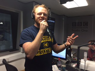 BBCDevon's tweet photo. Rapping Ivybridge Physics teacher @straythedog bringing science to life on @michaelchequer https://t.co/sM0PnxvCAL