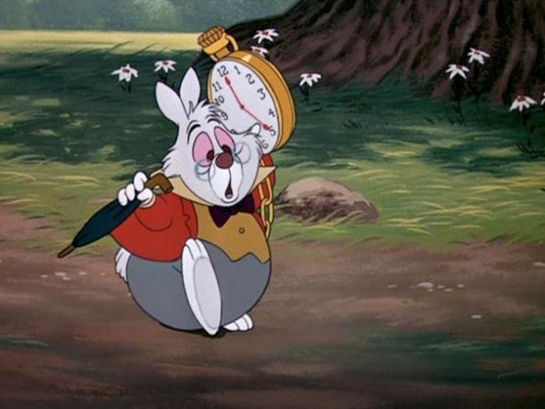 Бывший король победил кролика героя. Кролик Алиса в стране чудес. Белый кролик Алиса в стране чудес Дисней.