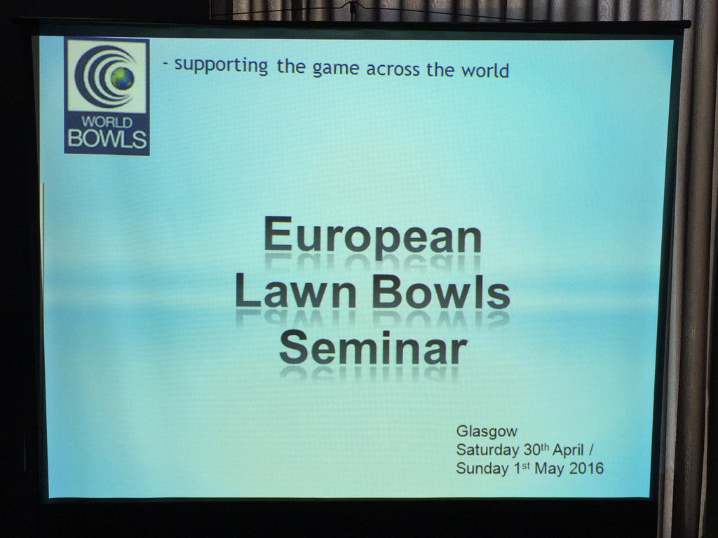 @worldbowls1 WB Europe Director Andy Ewens opens the European Seminar this morning #haveabowl