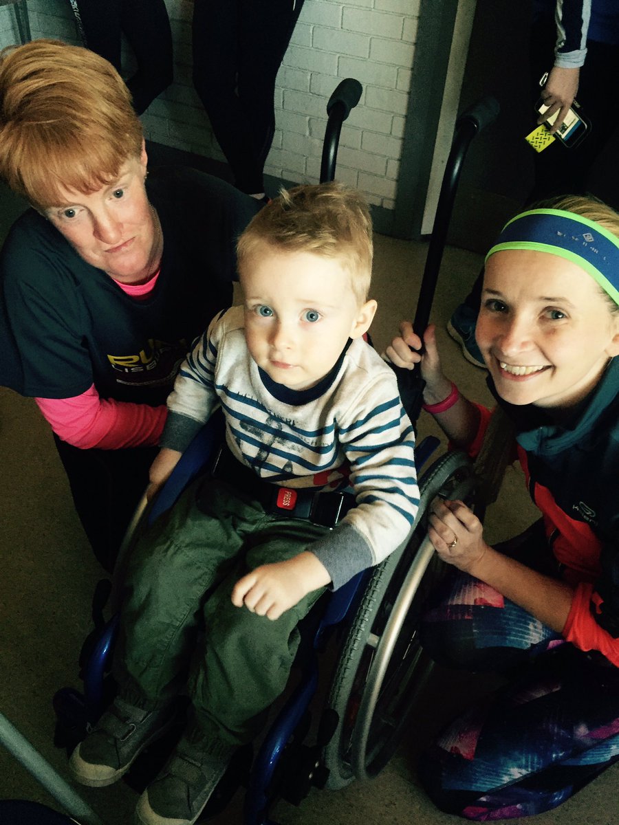 helpcavanwalk's tweet photo. Meeting @melter78 ahead of the marathon on Monday. Good luck to our superstar. She raised £1.5k! #cavansfirststeps https://t.co/QzJmnFdoEx