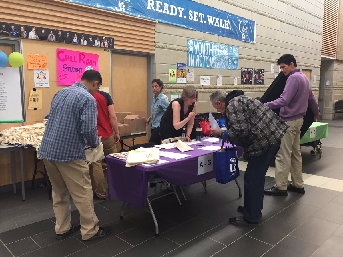 HaltonCResFair's tweet photo. @asetOntario @HaltonDSB Halton comm resource fair CKSS #milton @tdsb celebrating supporting Halton over100 agencies https://t.co/D6prRFtjsQ