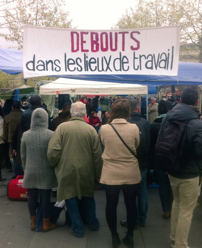 asso_libratoi's tweet photo. Debout dans les lieux de travail! #60mars #nuitdebout live https://t.co/hIZ1Wwzr0K https://t.co/82QUCC20Iq