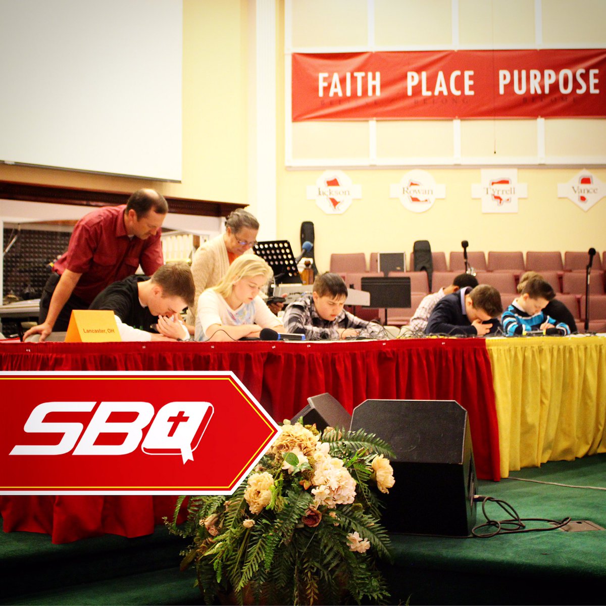 BibleQuizzing's tweet photo. Lancaster, OH and Lancaster, PA praying before the first quiz of the morning. I hope Lancaster wins.#EBQE #UnAshamed https://t.co/HFDPUlHFvI