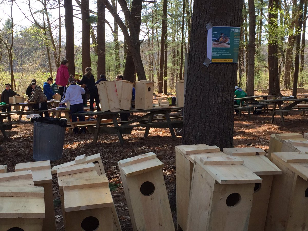 Trish (@tbinbos) on Twitter photo Over 60 wood duck boxes built so far #ComcastCaresDay <a href="/ComcastNewEng/">Comcast New England</a> <a href="/DucksUnlimited/">Ducks Unlimited</a> Over 60 wood duck boxes built so far #ComcastCaresDay <a href="/ComcastNewEng/">Comcast New England</a> <a href="/DucksUnlimited/">Ducks Unlimited</a>
