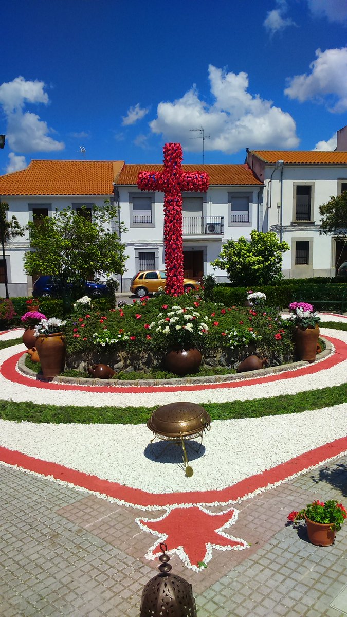 jjcf66's tweet photo. Gracias y enhorabuena a mi gente del Martes Santo. https://t.co/ltbG9Fyt0l