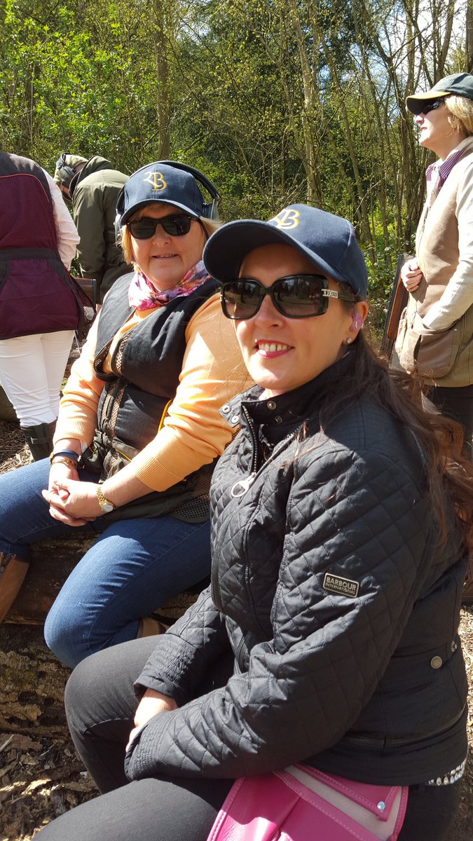 KirstyFenwick69's tweet photo. Helen and Andrea #FFCup2016 @LydiaAtGamebore @SheWolfShoot @RoyalBerkshire https://t.co/EnyyVPCSbY