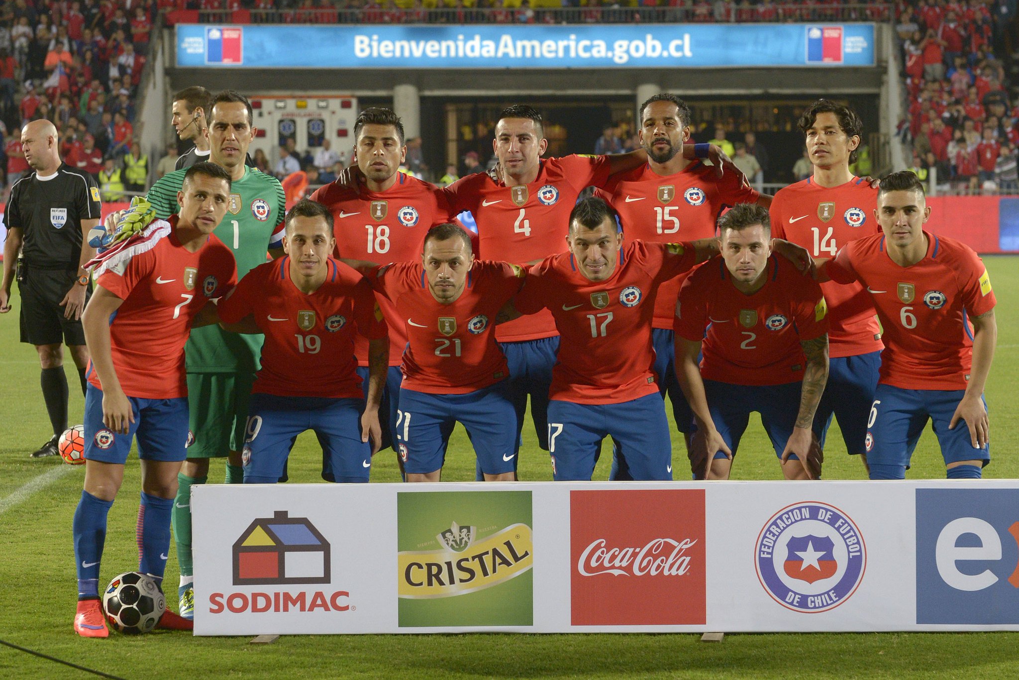 サッカーキング 登録メンバー発表 前大会王者チリがコパ アメリカの候補メンバー40人発表 ブラーボ サンチェスら T Co Uji8d6qjcm