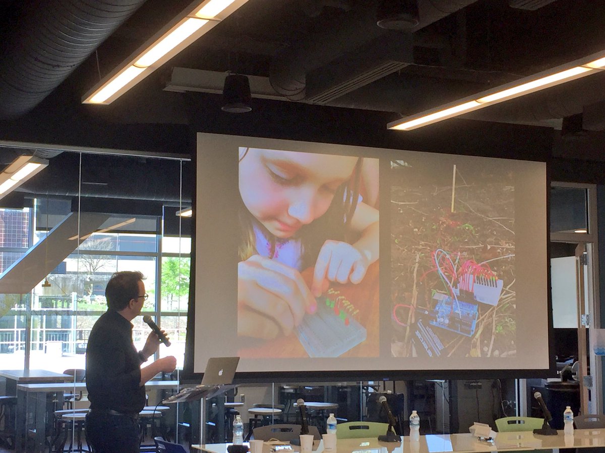 WVUMediaInno's tweet image. Using #arduinos -@jkeefe #sensorjournalism #WVUStreamLab