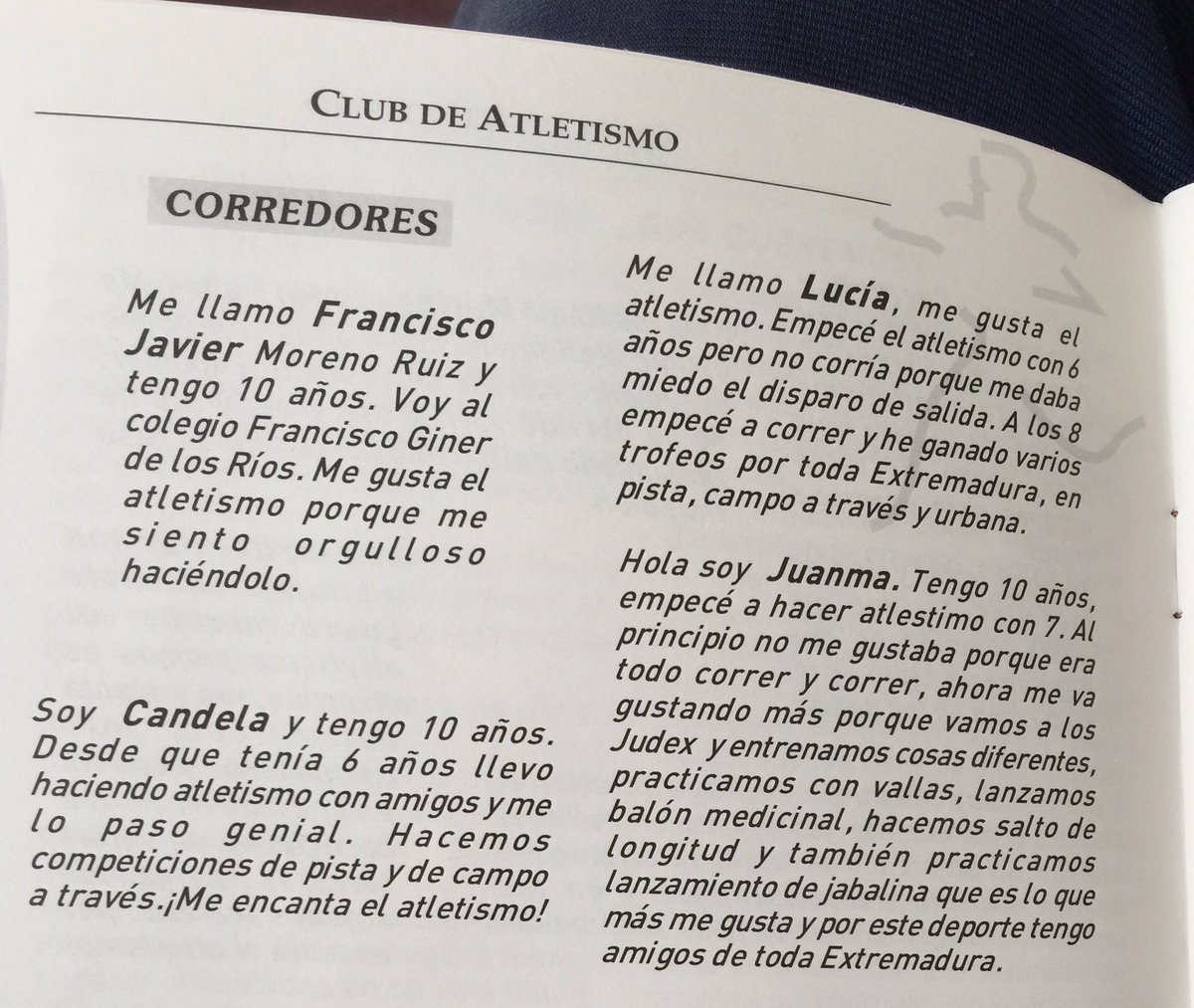CADiocles's tweet photo. Recordando nuestros inicios. 8 años después seguimos en la brecha @VillalobosPablo @DeportesMerida @FedExtAtletismo https://t.co/q3GoiCH0SV