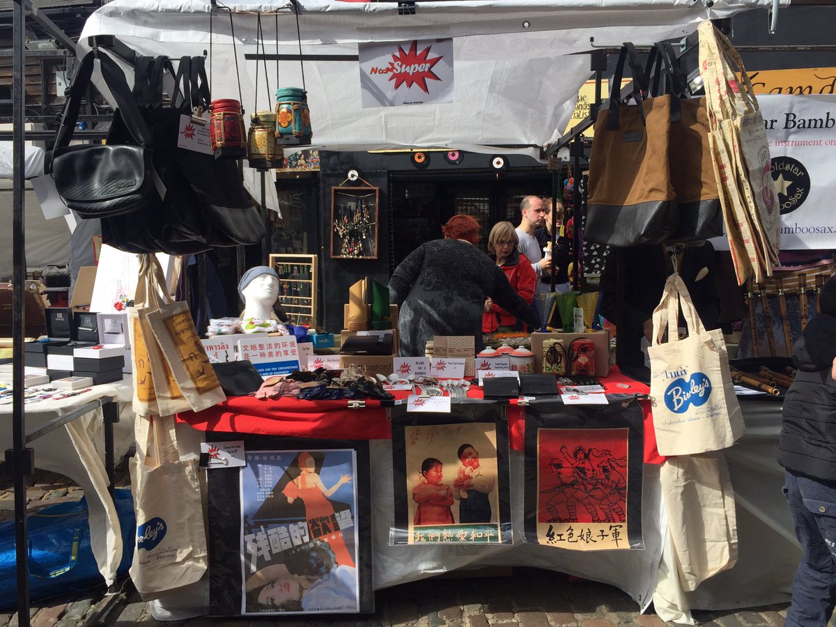 numberonesuper's tweet photo. Market day! Hello #bankholidayweekend @CamdenMarket #camdenmarket https://t.co/ck8xIrDatp