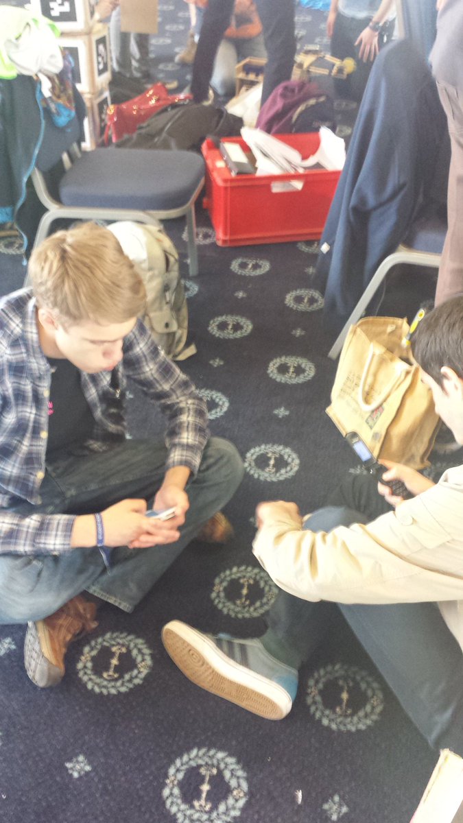 InSyncRobotics's tweet image. At least some people are calm. #srobo #letsjustwin
