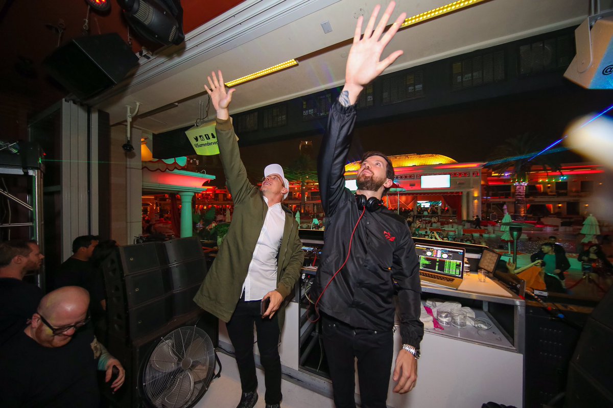 diplo's tweet photo. .@DILLONFRANCIS + me https://t.co/qjPdn4y2p7