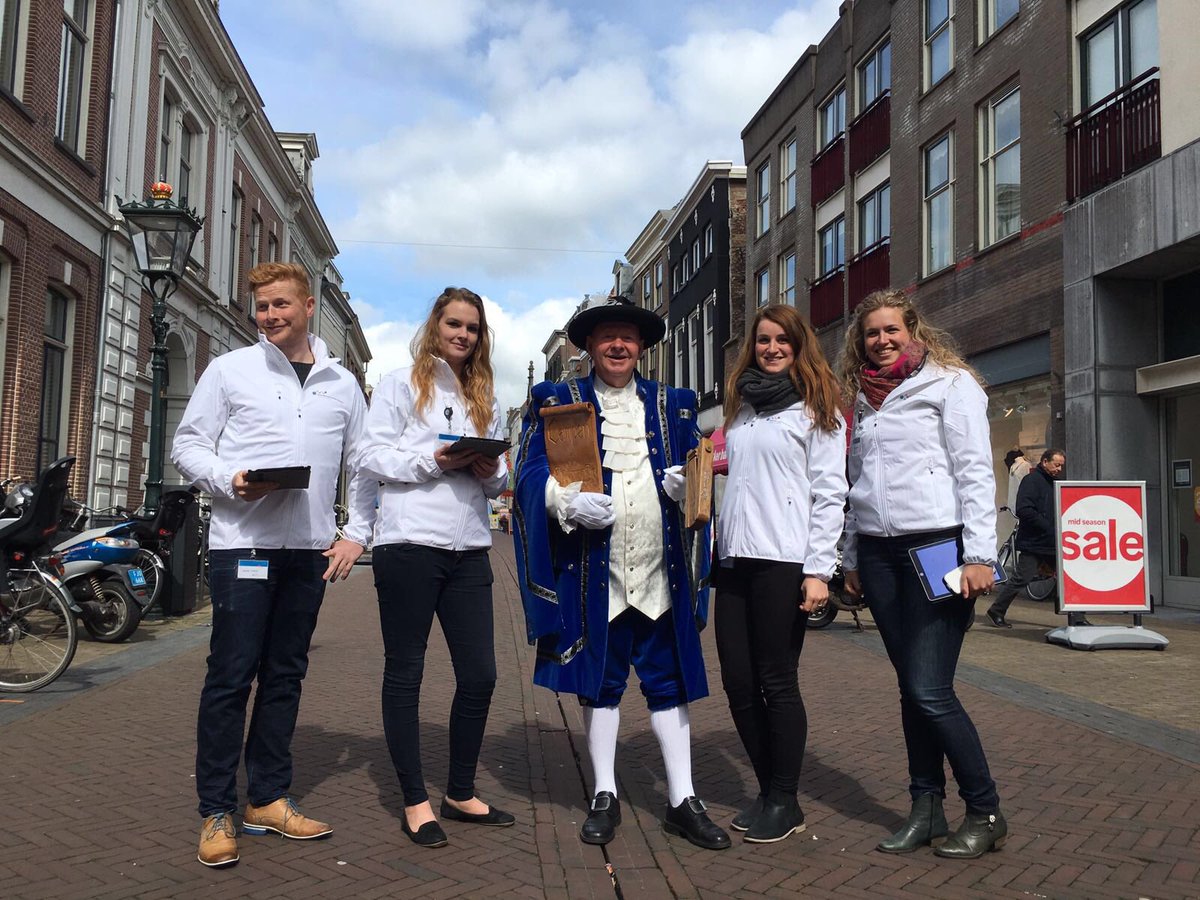 Roscompromotie's tweet photo. Na een mooie klus te hebben geklaard voor de gemeente #Utrecht staan we vandaag paraat voor de gemeente #Kampen https://t.co/vyvjnv0ZqX