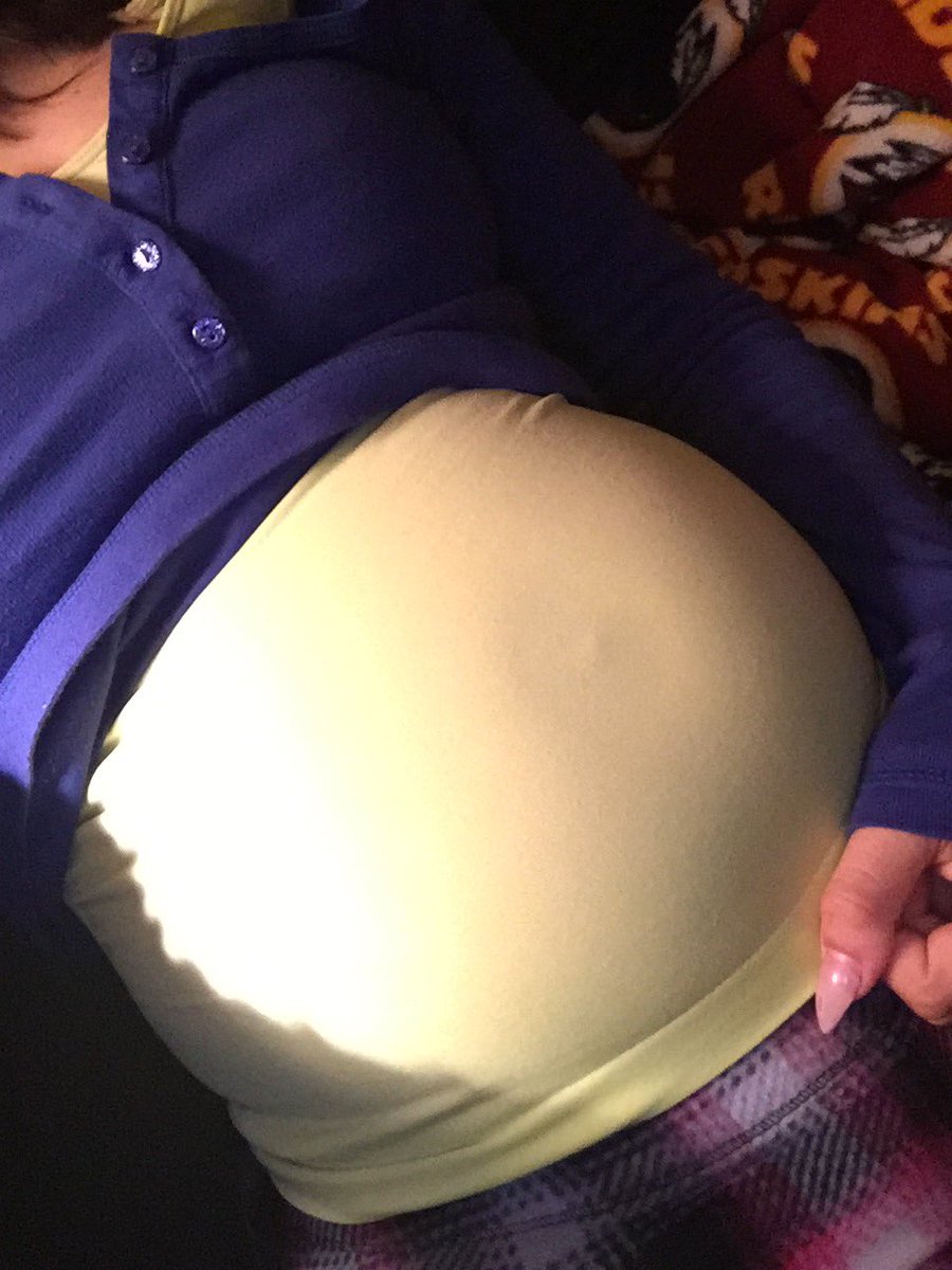 mrss_boyd's tweet photo. played the song to my stomach, that my little one is going to love when she is born https://t.co/ln3tw0fECO