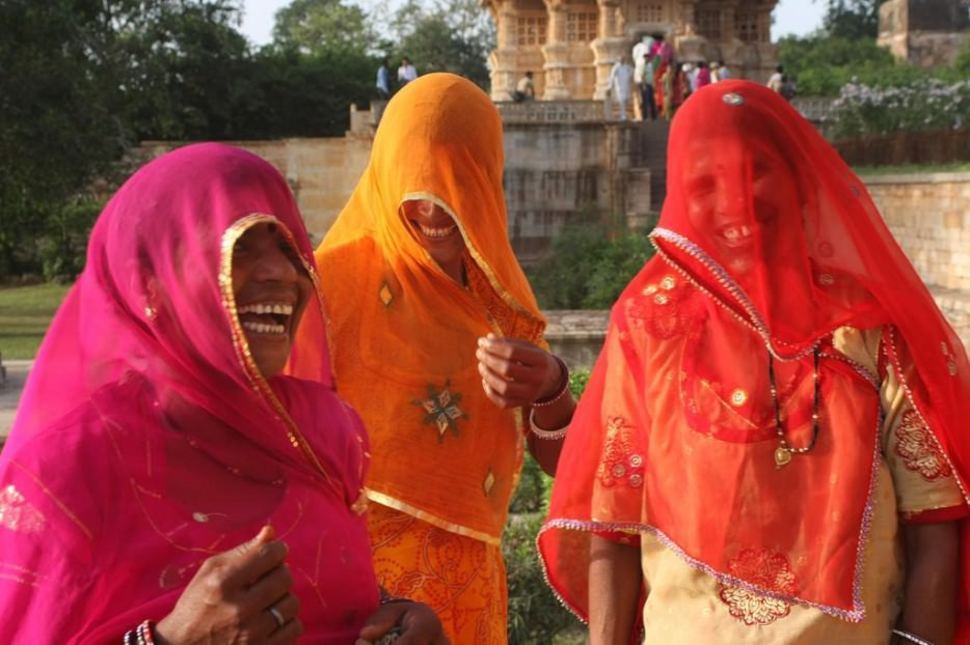 Colonizing_Film's tweet image. Thank you for all the submissions so far! Please join us! Together we CAN CHANGE THE WORLD #CHANGE #FILM #JOIN