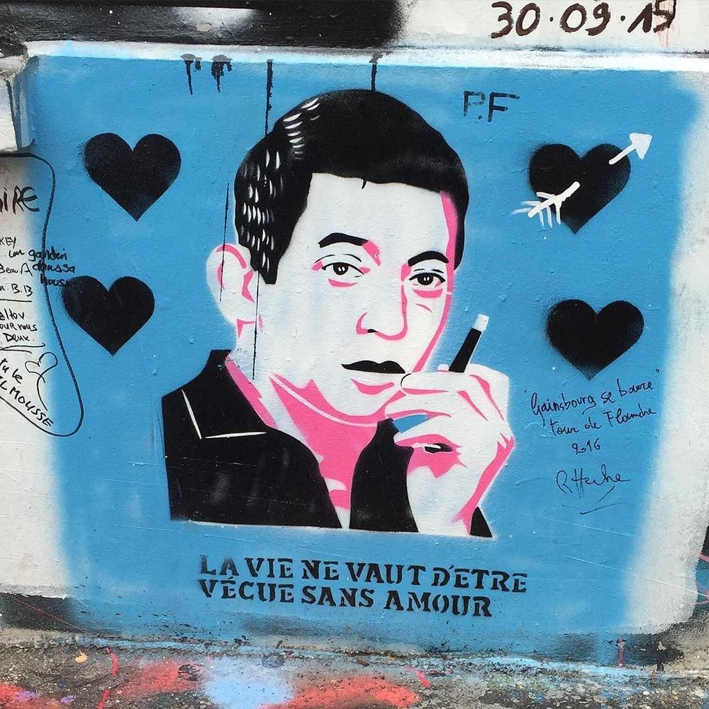 Genial! #ruedeverneuil #paris #streetart #urbanart #wallart #sprayart #spraycanart #graffitiart #urbanstreetart #st…