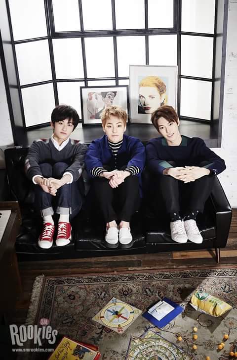 jedsuho's tweet photo. NCT U Jaehyun,Mark with Xiumin https://t.co/yPmDTKOkMJ