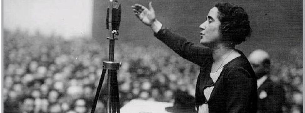 CarlosGlez2021's tweet photo. El 30 de abril 1972 muere Clara Campoamor. Feminista, escritora y artífice  del derecho voto mujeres en España https://t.co/vpPRuolB0v