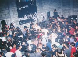 littlemurdermlg's tweet photo. Underground era 90' https://t.co/UZ8xgnuO6u