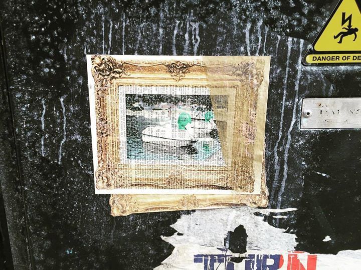 _feop_'s tweet photo. Gonna be dropping my #freeart later today. Keep an eye out. #freeartnotfriday #gold #frame… https://t.co/sq5rrA8z4K https://t.co/lOeluIba7N