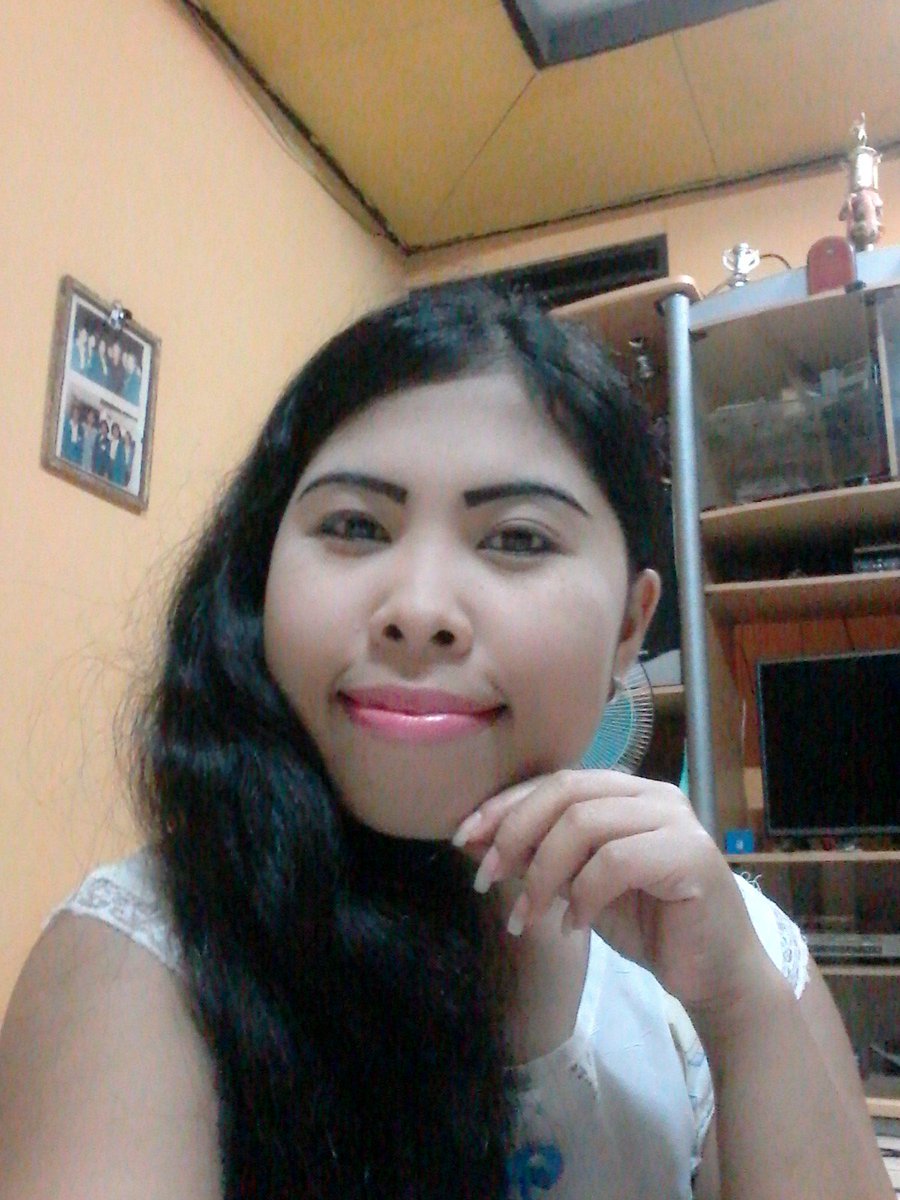 marniselayar tweet picture