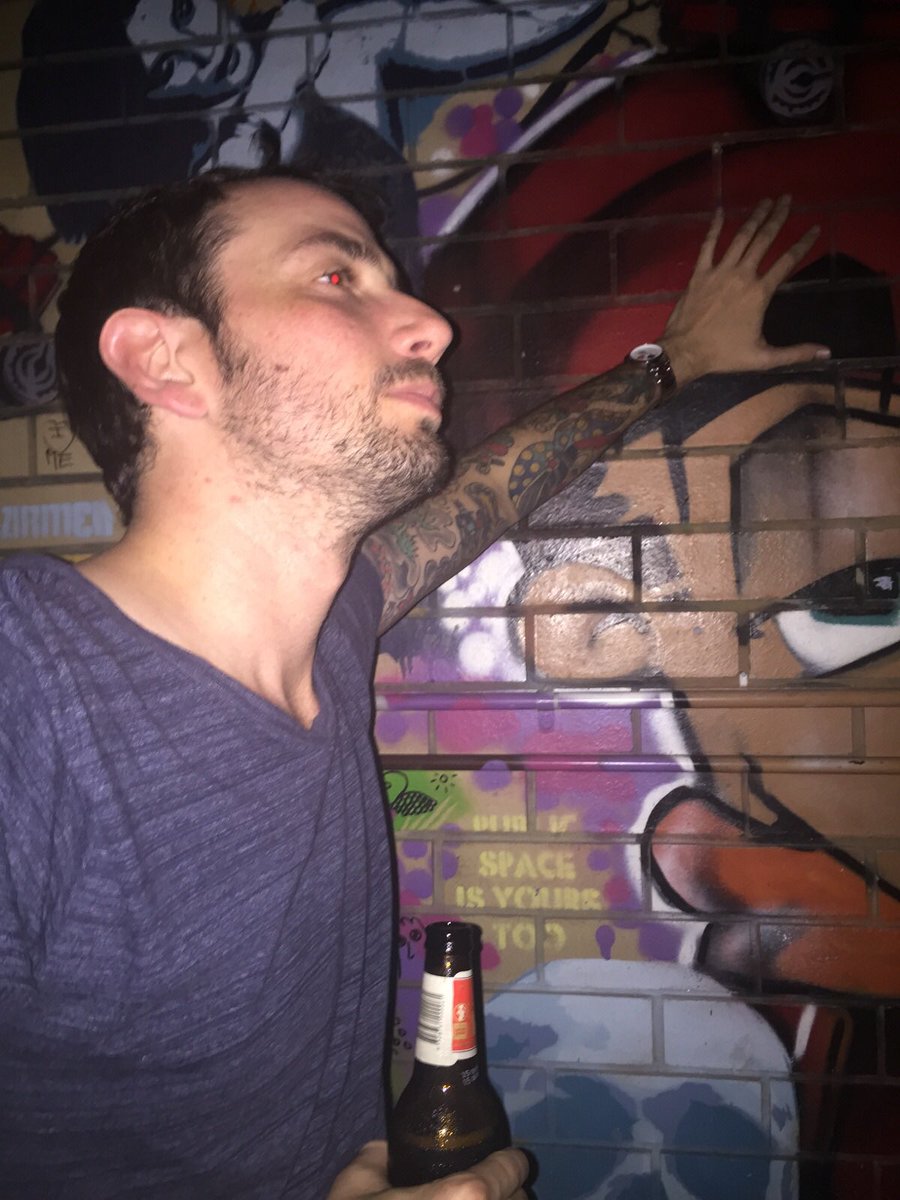 Mike_tew69's tweet photo. #fuckmelbourne @billcyall @Brown_Town_88 @VictoriaWareham @Baldturkey84 https://t.co/F6wBdkxLlL