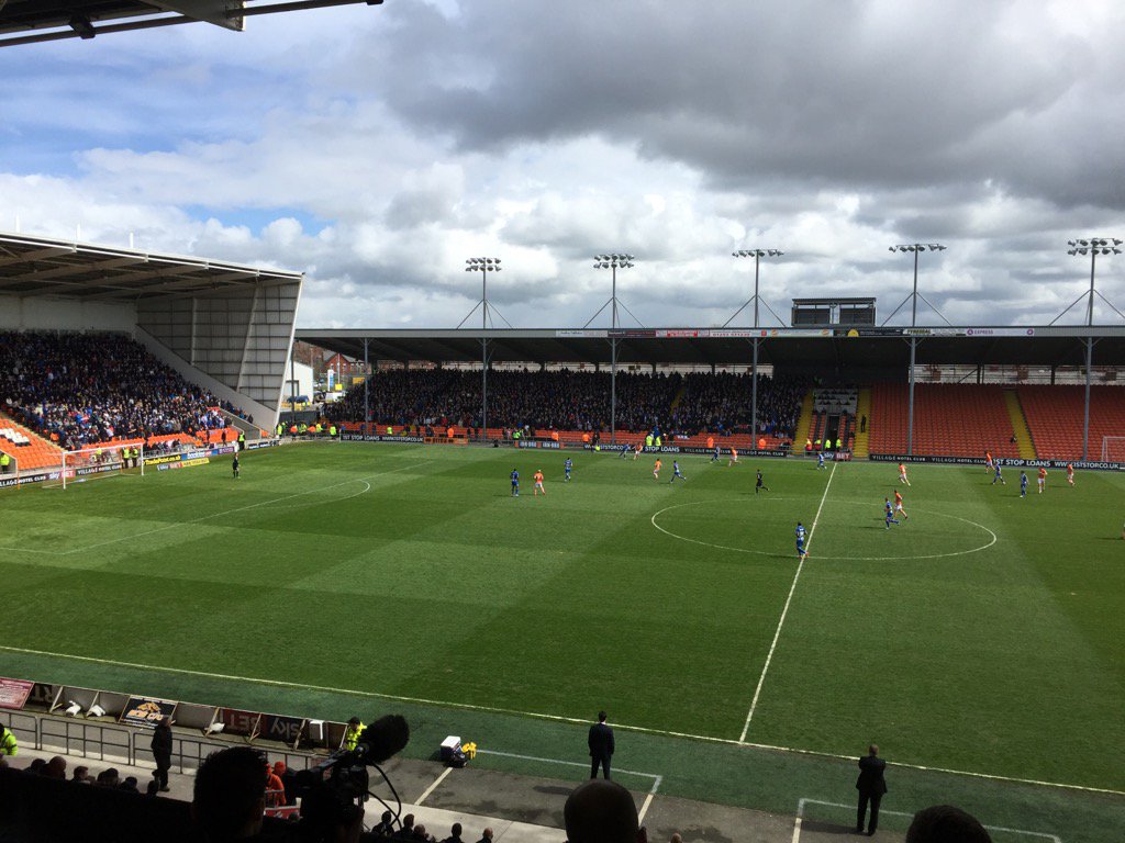 willfdad2's tweet image. Donkey lashing.