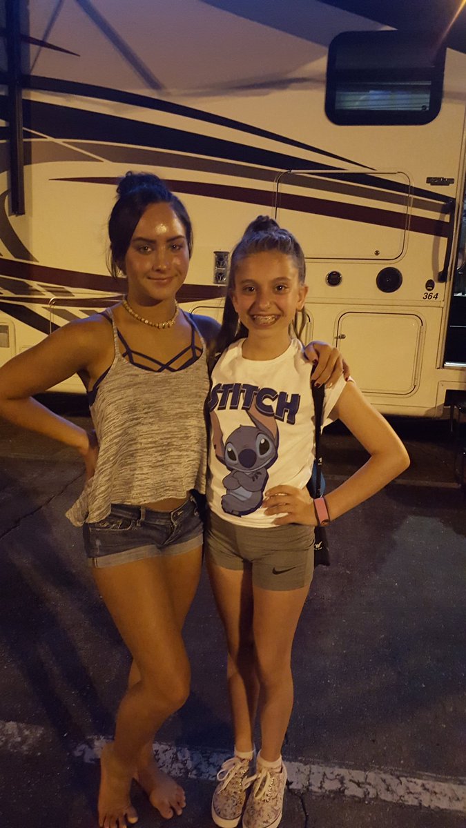 DonnaStriffler's tweet photo. So excited this happened for her. #yourbiggestfan #livecheer #Hyho @GabiButlerCheer https://t.co/bWKvkW4pty