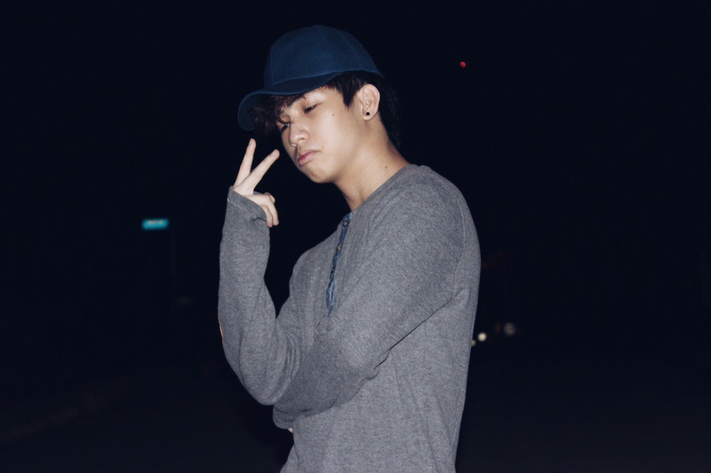 ranzkyle's tweet photo. 1 2 3 4 🌑✖️ https://t.co/FmCKvhQOLg