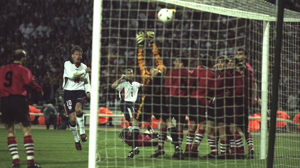 England בטוויטר: "#OnThisDay in 1997, Teddy Sheringham and ...