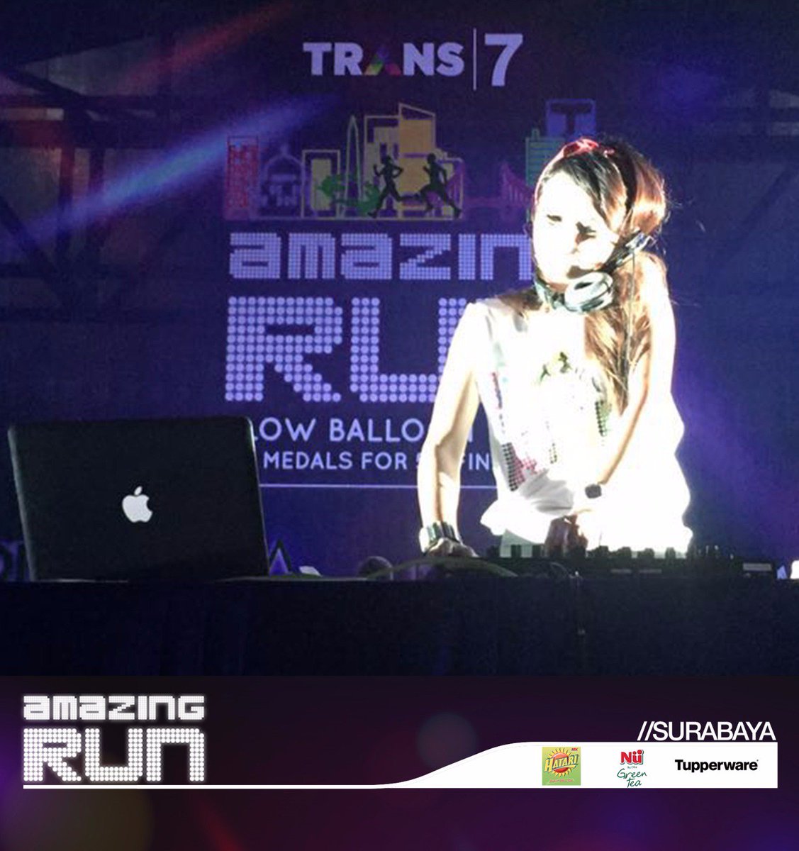 TRANS7's tweet photo. Hanya di Amazing Run, when run is FUN! #AmazingRunSBY @hataribiskuit @tupperwareid @nugreentea https://t.co/Y8NUij60lC